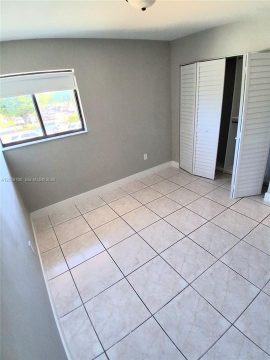 For Rent: $2,650 (3 beds, 2 baths, 972 Square Feet)