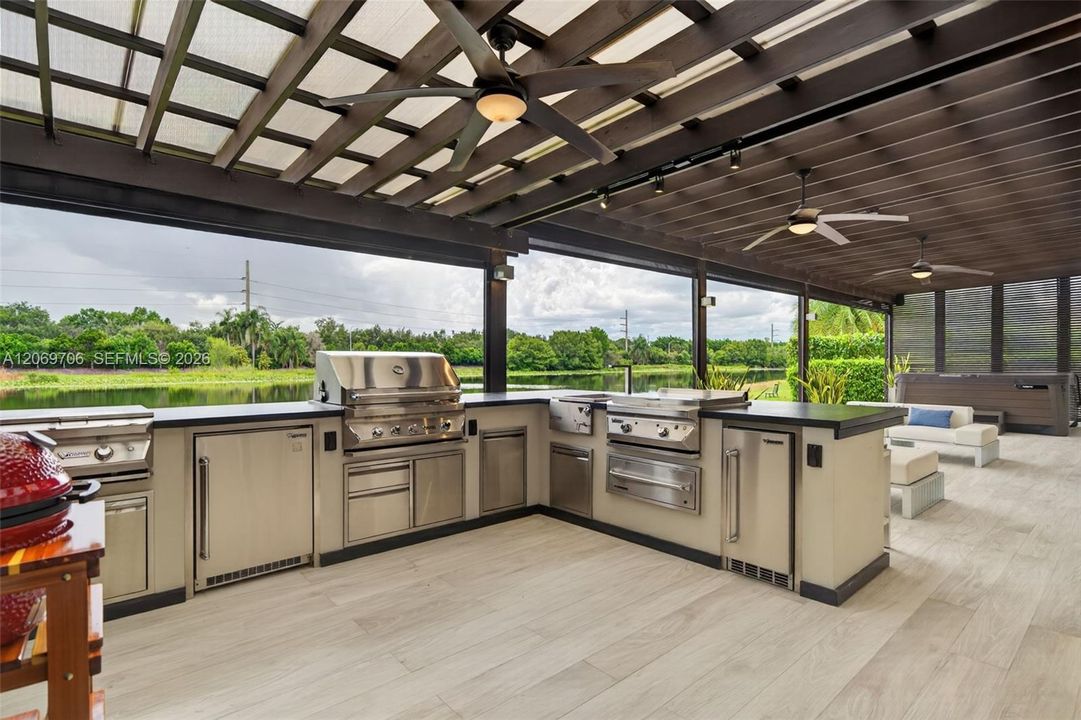 For Sale: $1,495,000 (4 beds, 3 baths, 2674 Square Feet)
