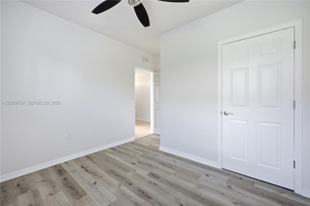 For Sale: $277,770 (4 beds, 2 baths, 1828 Square Feet)