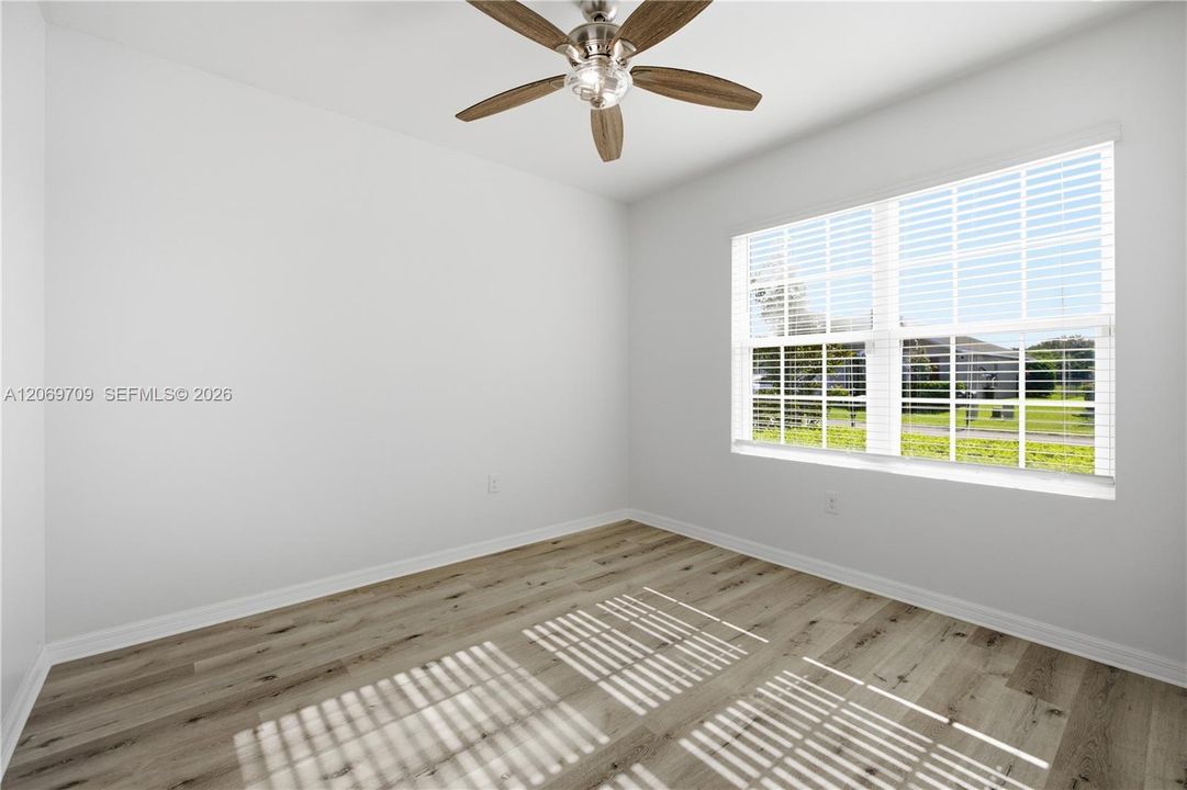For Sale: $277,770 (4 beds, 2 baths, 1828 Square Feet)