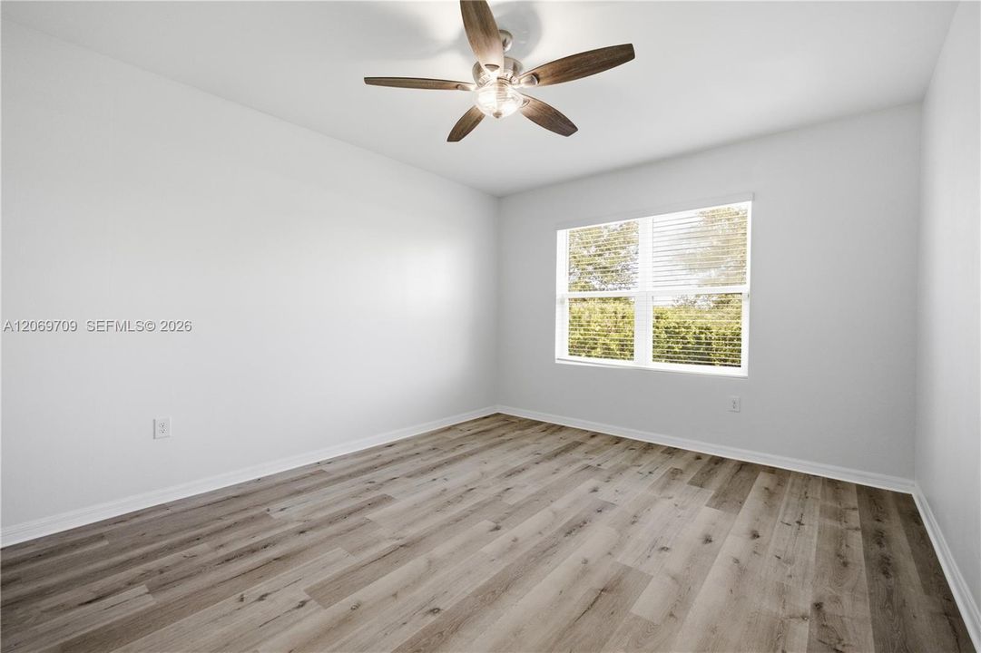 For Sale: $277,770 (4 beds, 2 baths, 1828 Square Feet)