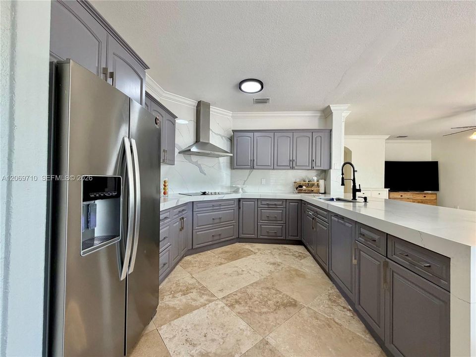 For Rent: $6,200 (4 beds, 3 baths, 3043 Square Feet)