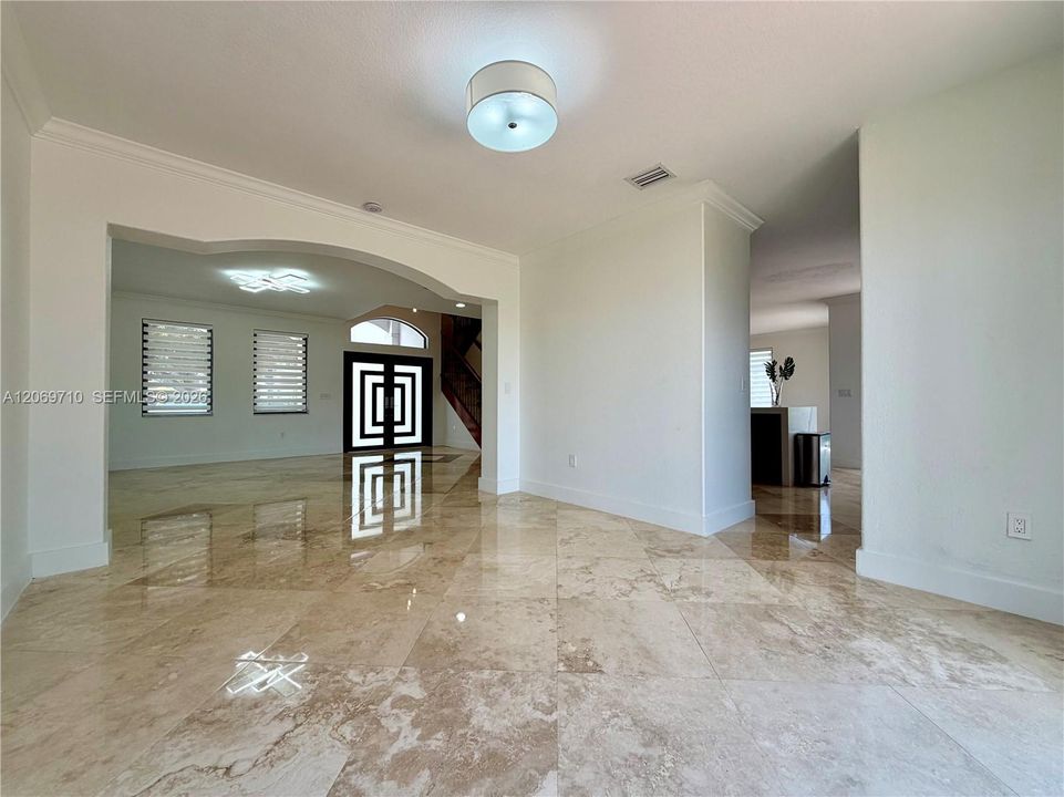 For Rent: $6,200 (4 beds, 3 baths, 3043 Square Feet)