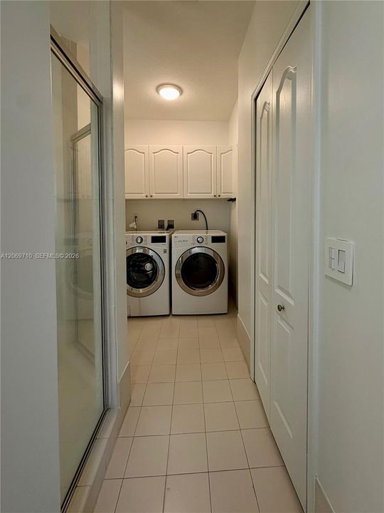 For Rent: $6,200 (4 beds, 3 baths, 3043 Square Feet)