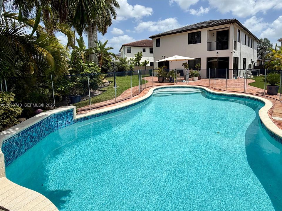 For Rent: $6,200 (4 beds, 3 baths, 3043 Square Feet)