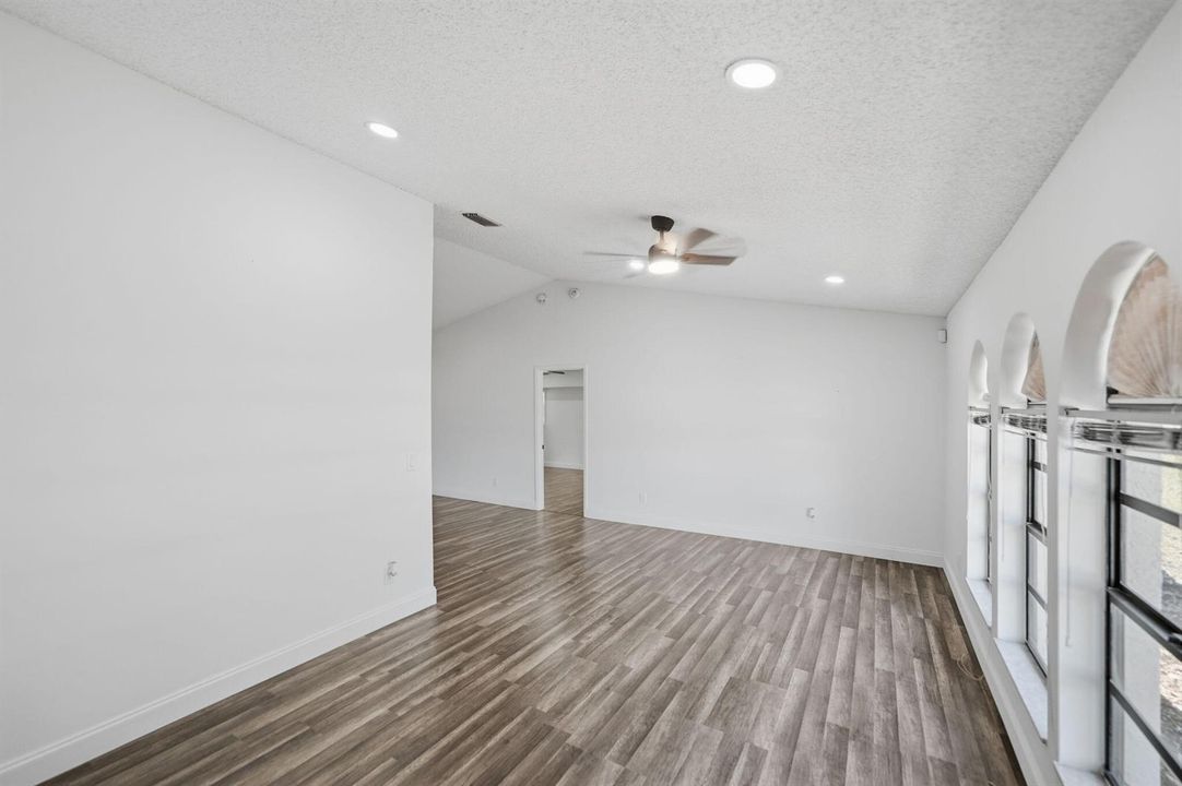 26-web-or-mls-_DSC4556