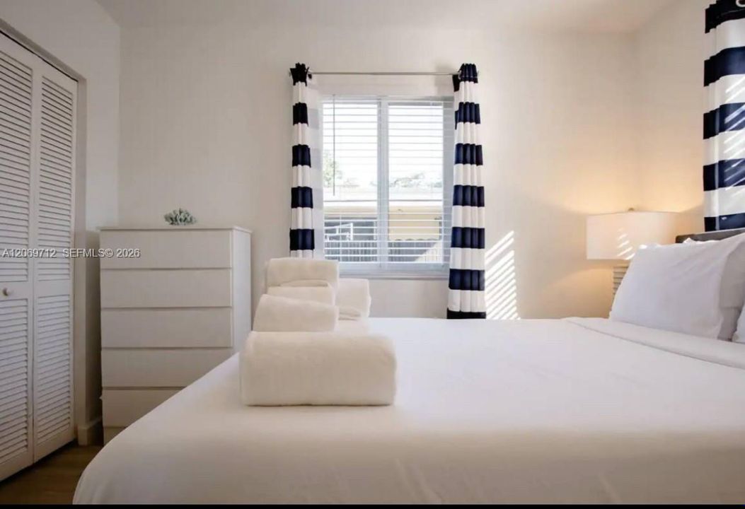 For Sale: $1,180,000 (0 beds, 0 baths, 2552 Square Feet)