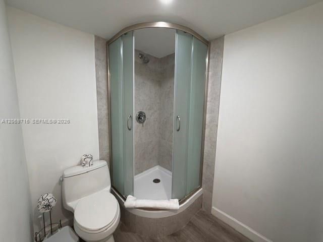 For Sale: $549,999 (1 beds, 1 baths, 1005 Square Feet)