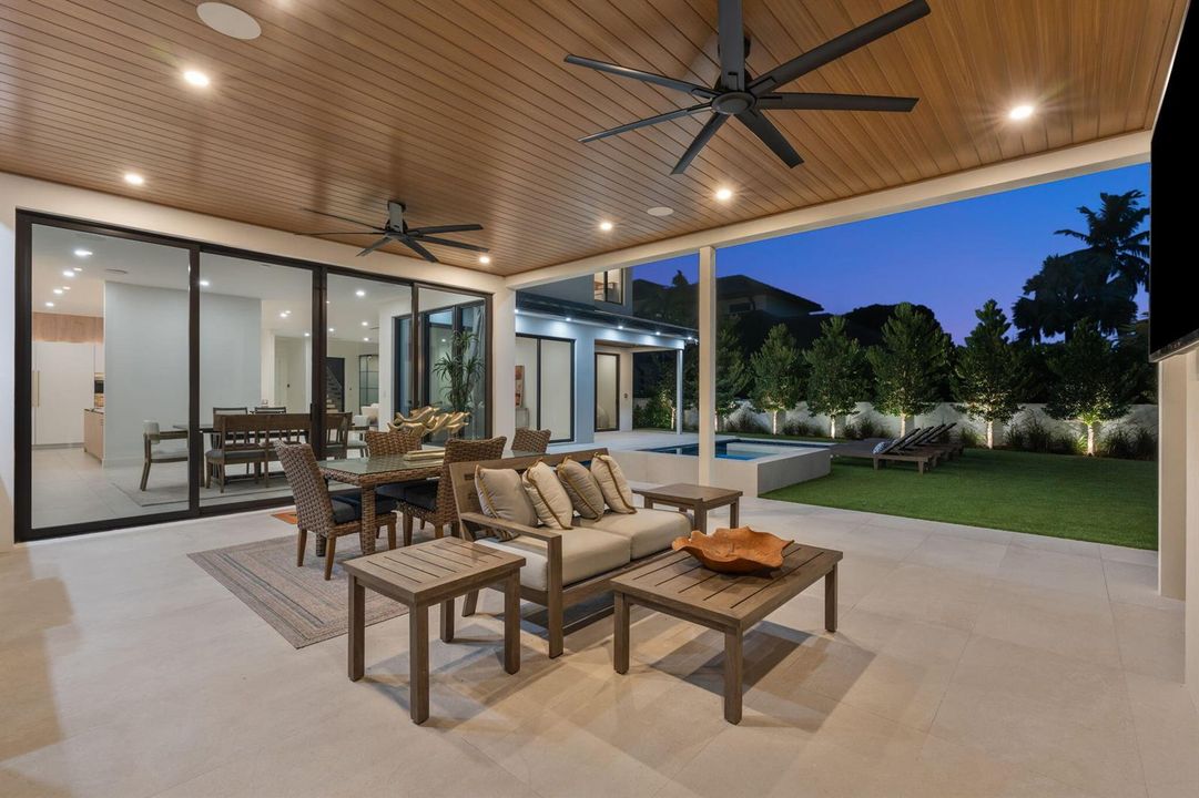 Lanai 2