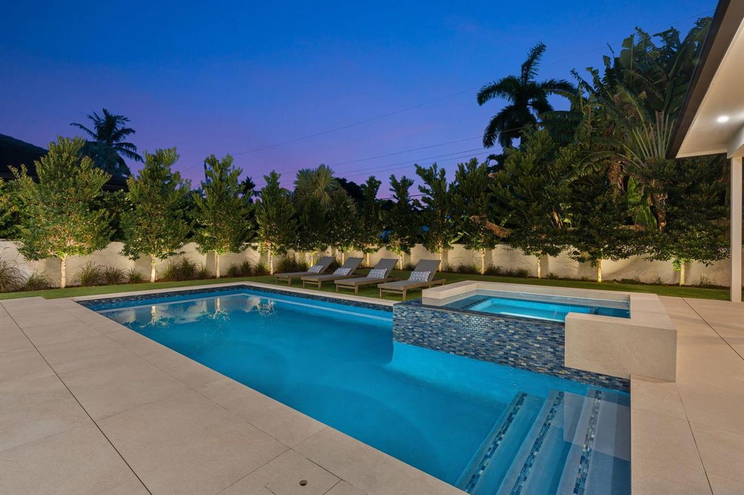 Pool 2