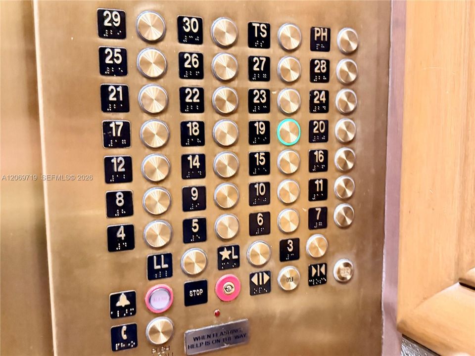 unit is located in the 19th Floor - total of 32 Floors