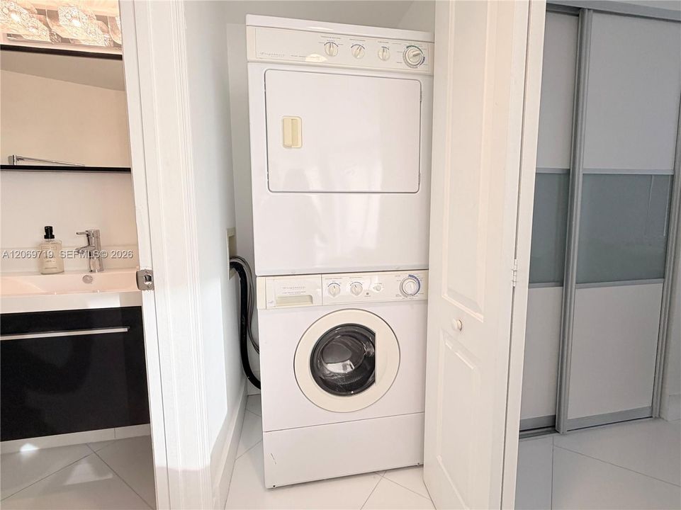 Laundry in unit