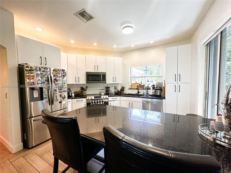 For Sale: $729,000 (4 beds, 2 baths, 1848 Square Feet)