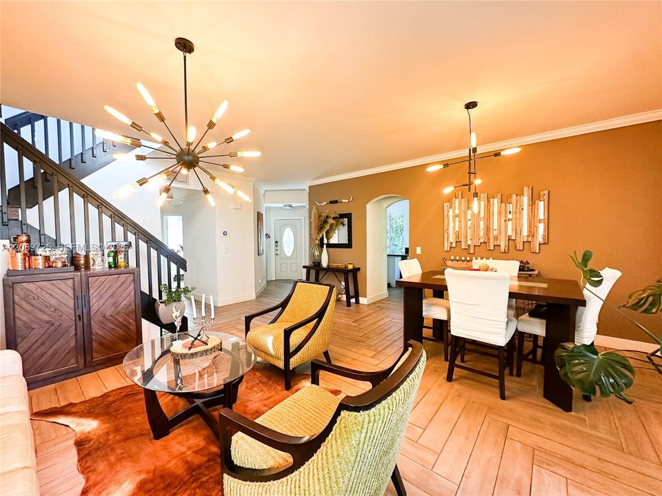 For Sale: $729,000 (4 beds, 2 baths, 1848 Square Feet)