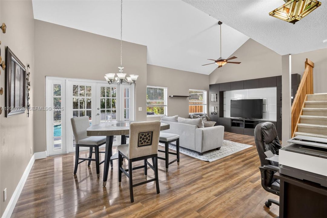 For Sale: $685,000 (3 beds, 2 baths, 1943 Square Feet)