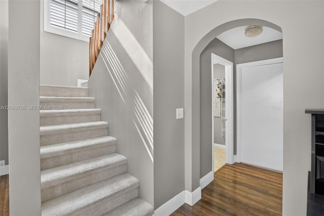 For Sale: $685,000 (3 beds, 2 baths, 1943 Square Feet)