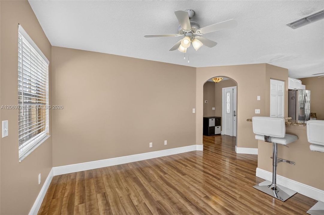 For Sale: $685,000 (3 beds, 2 baths, 1943 Square Feet)