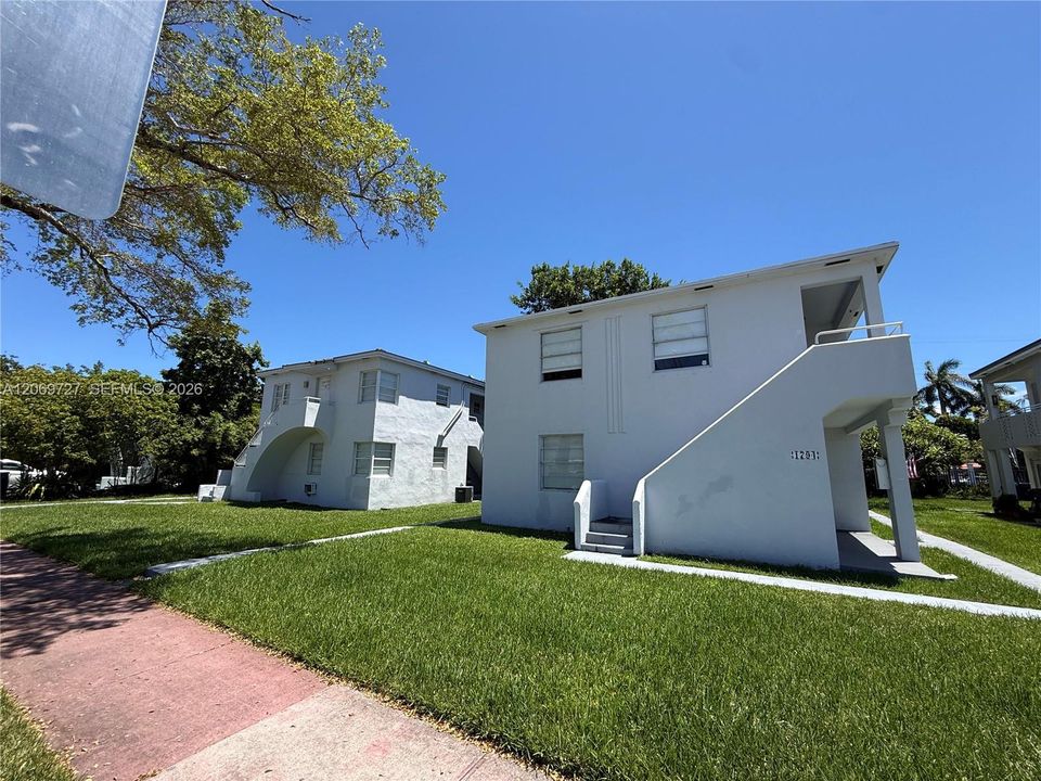 For Sale: $1,375,000 (0 beds, 0 baths, 3000 Square Feet)