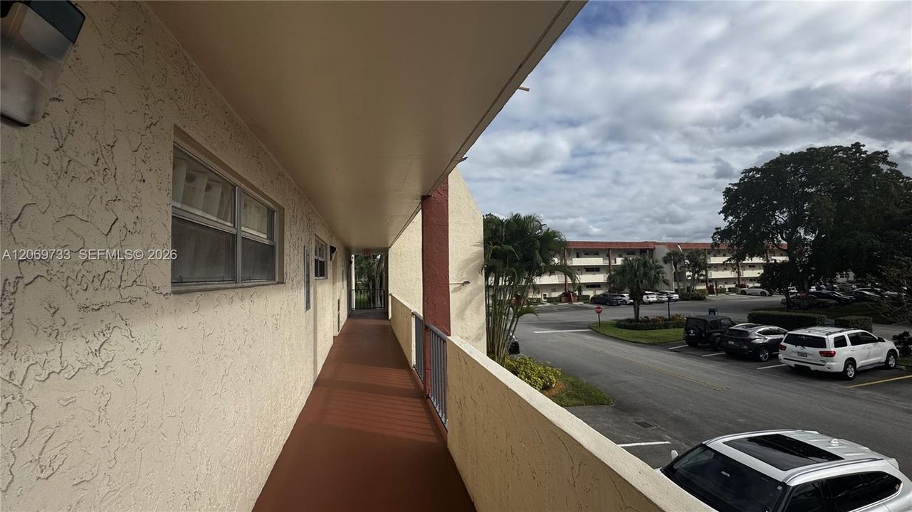 For Rent: $2,000 (2 beds, 2 baths, 1170 Square Feet)