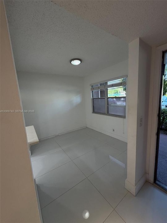 For Sale: $249,500 (2 beds, 2 baths, 1352 Square Feet)