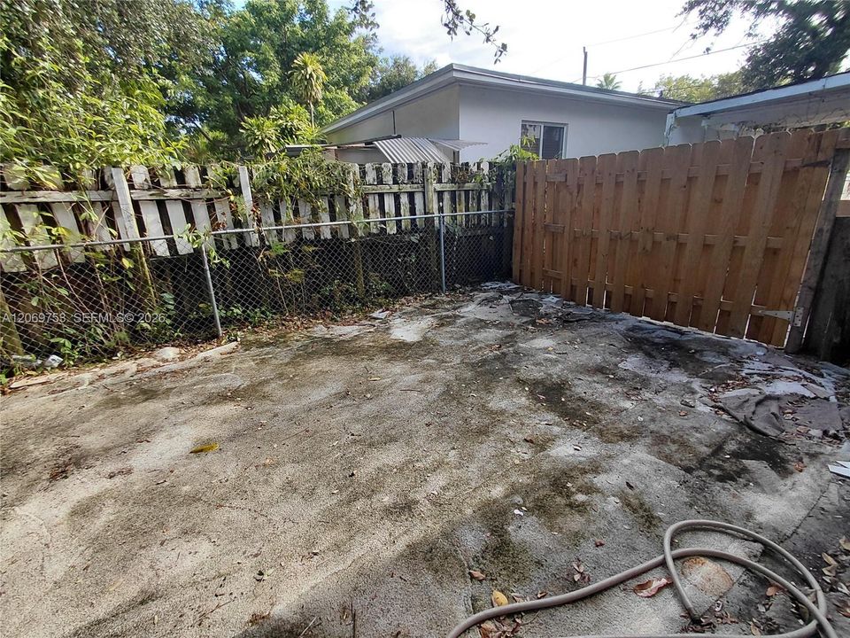 For Sale: $514,000 (0 beds, 0 baths, 1236 Square Feet)