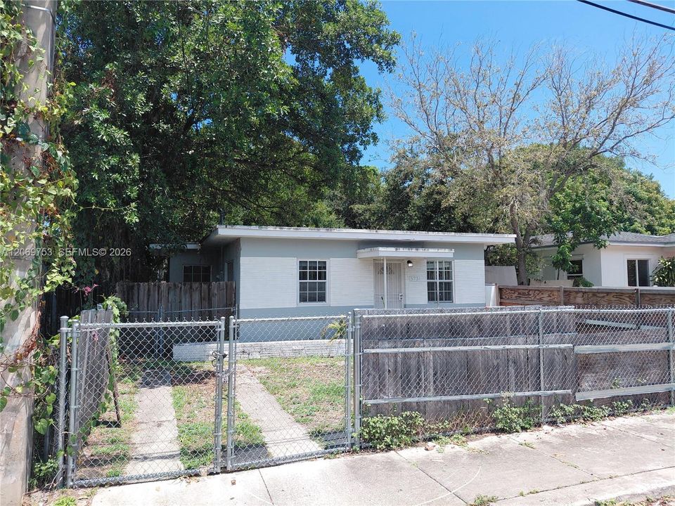 For Sale: $514,000 (0 beds, 0 baths, 1236 Square Feet)