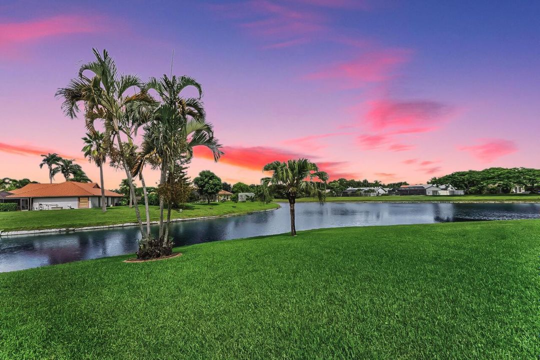 033-18577WoodstreamDrive-BocaRaton-FL-33