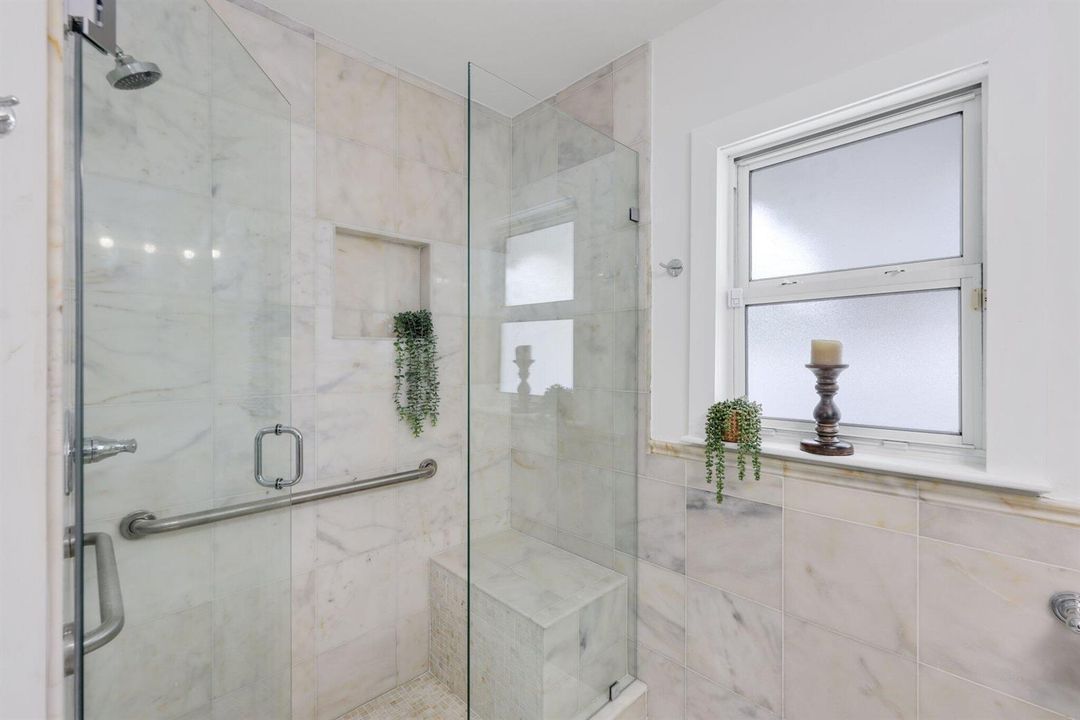 744 Sunset Road - 31.jpg-SMALL