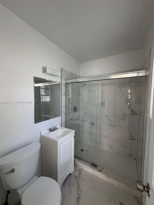 В аренду: $1,400 (1 спален, 1 ванн, 1868 Квадратных фут)