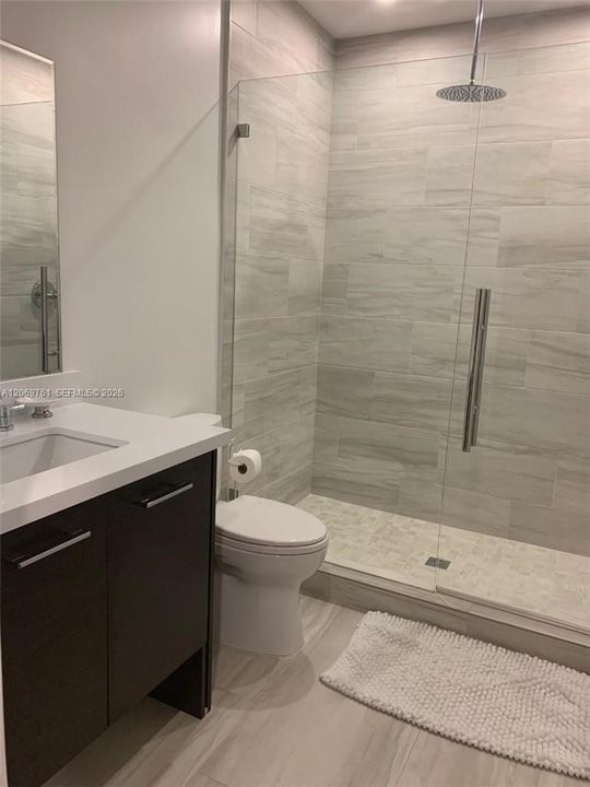 For Rent: $12,500 (3 beds, 3 baths, 2053 Square Feet)