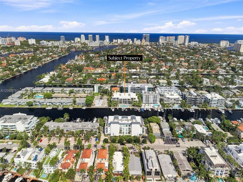 For Rent: $12,500 (3 beds, 3 baths, 2053 Square Feet)