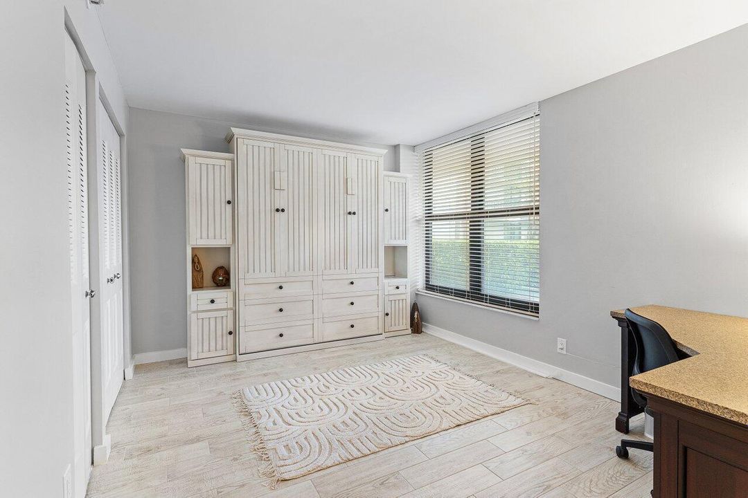 013-17RoyalPalmWay-1050-BocaRaton-FL-334