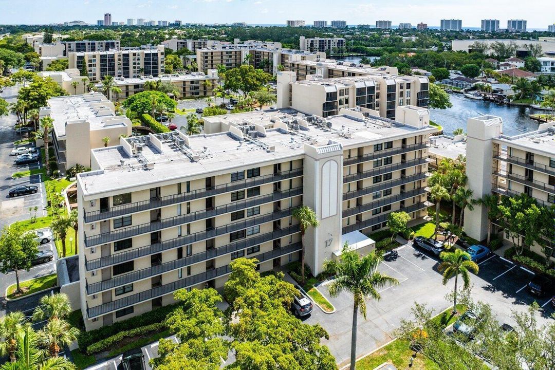 036-17RoyalPalmWay-1050-BocaRaton-FL-334