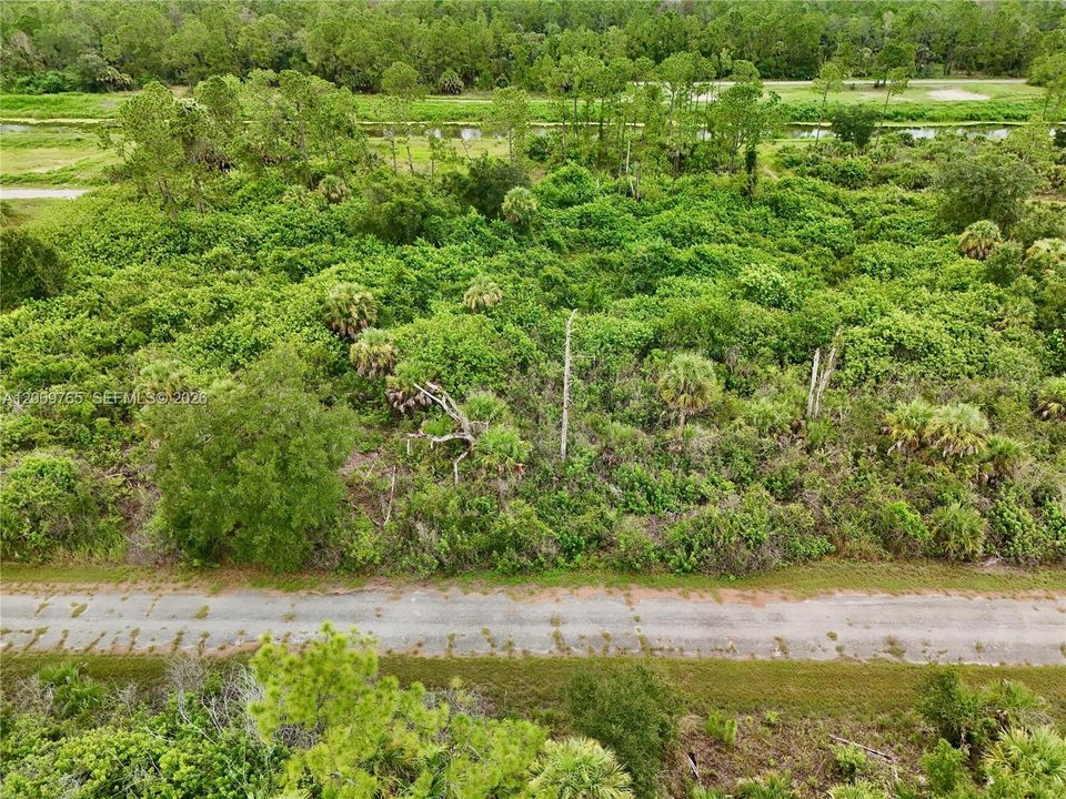 En Venta: $18,000 (0.23 acres)