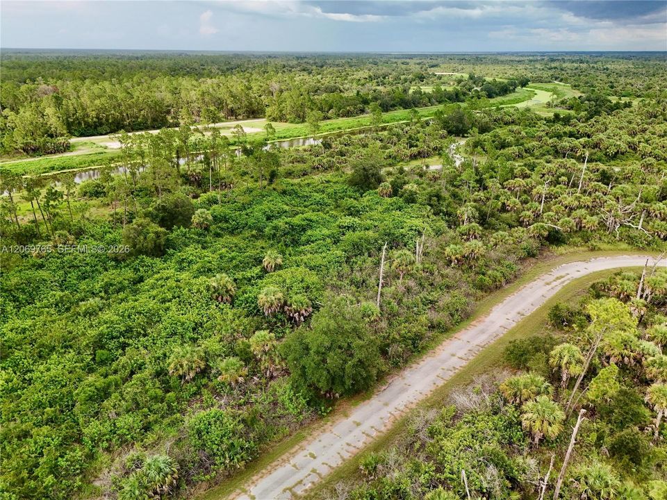En Venta: $18,000 (0.23 acres)