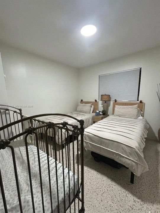 For Rent: $4,000 (4 beds, 2 baths, 1650 Square Feet)