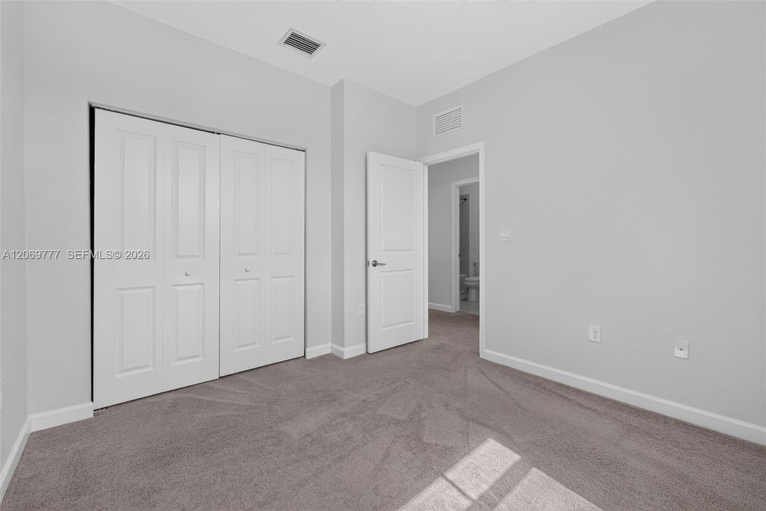 For Sale: $334,900 (3 beds, 2 baths, 1483 Square Feet)