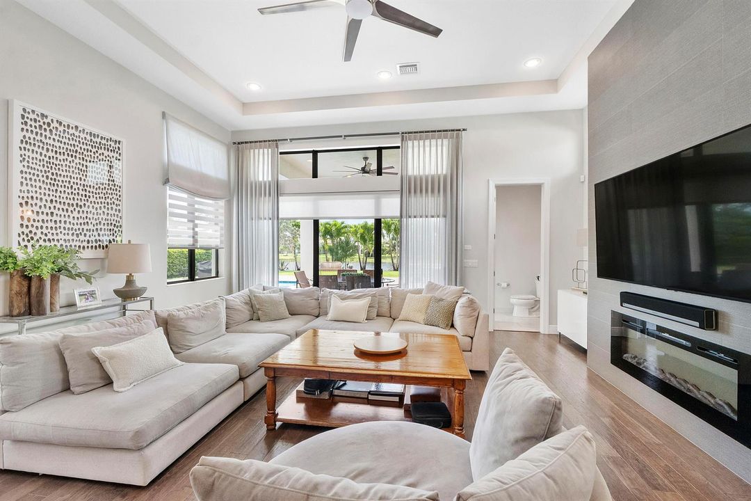 10282 Sweet Bay Manor_032
