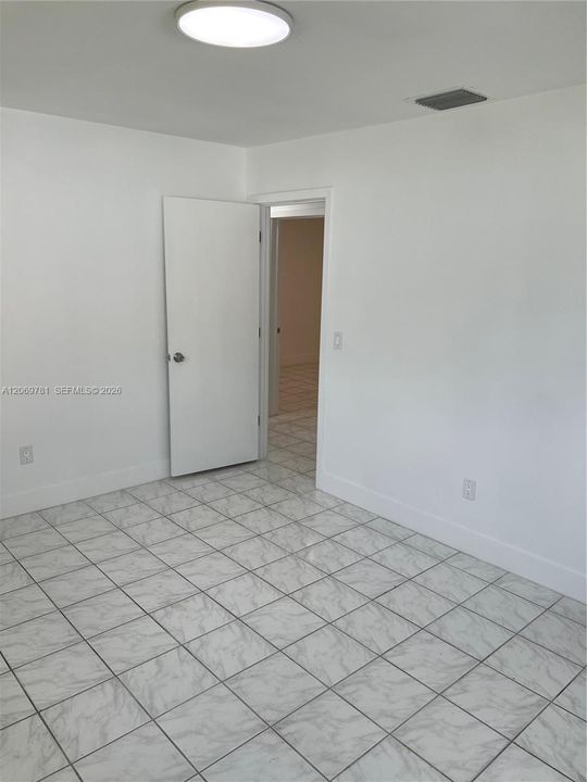 For Rent: $3,800 (4 beds, 2 baths, 1760 Square Feet)