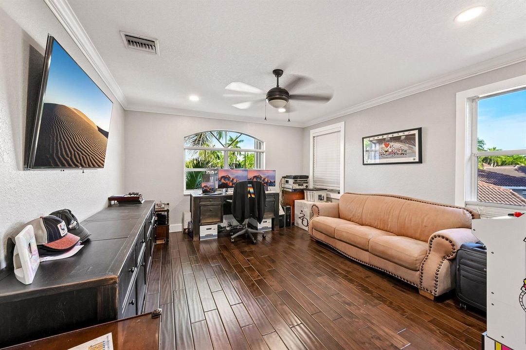 31-web-or-mls-Victoria Pointe Ln-S0808-0