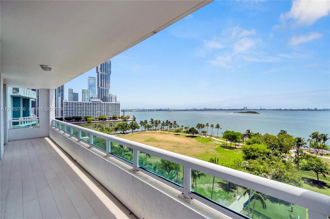 待售: $879,000 (2 贝兹, 2 浴室, 1154 平方英尺)