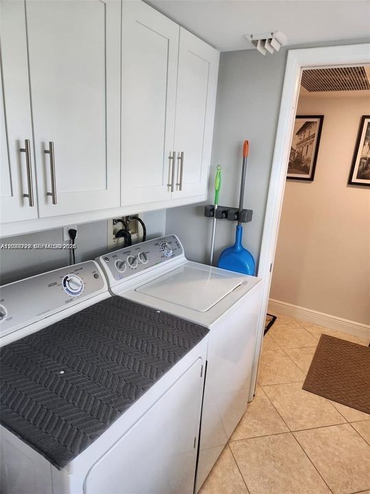 For Rent: $3,500 (3 beds, 2 baths, 1620 Square Feet)
