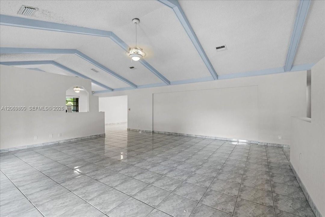 For Sale: $790,000 (3 beds, 2 baths, 3050 Square Feet)