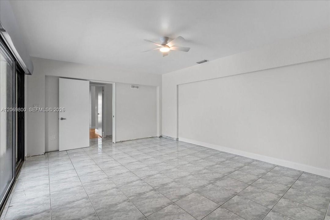 For Sale: $790,000 (3 beds, 2 baths, 3050 Square Feet)