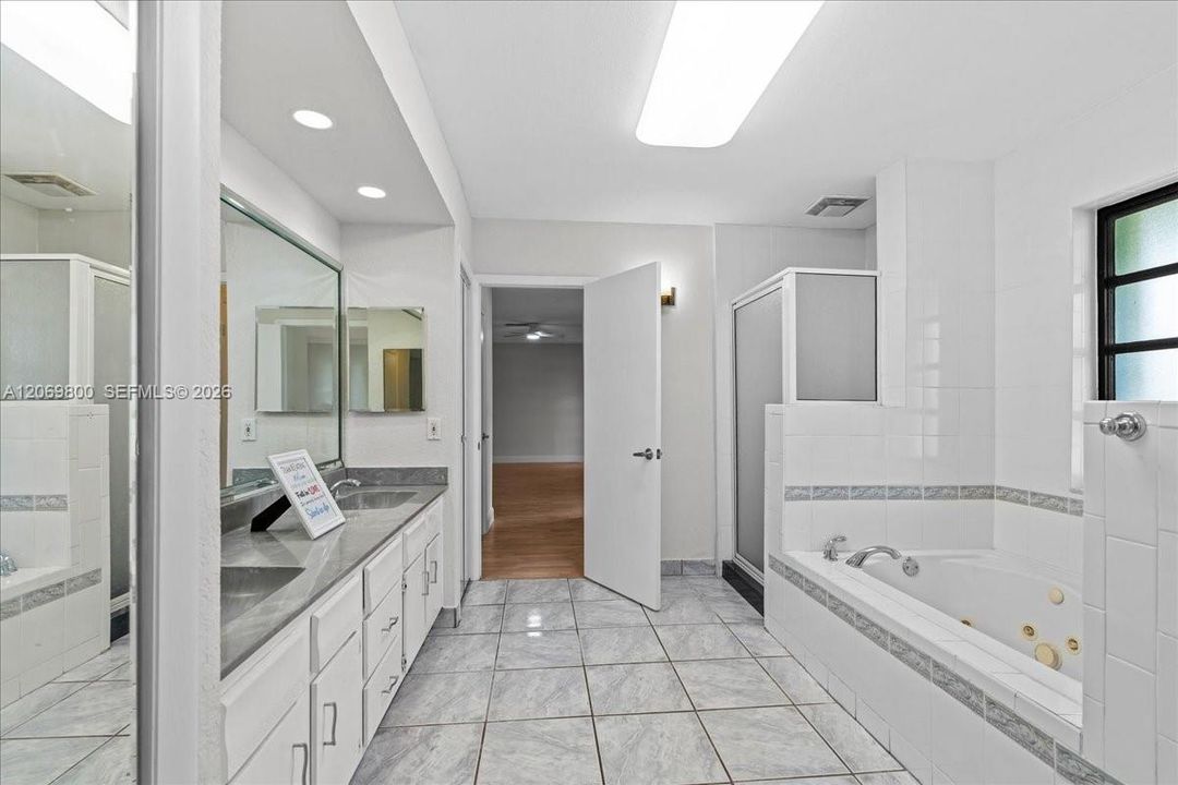 For Sale: $790,000 (3 beds, 2 baths, 3050 Square Feet)