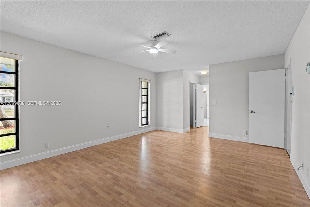 For Sale: $790,000 (3 beds, 2 baths, 3050 Square Feet)