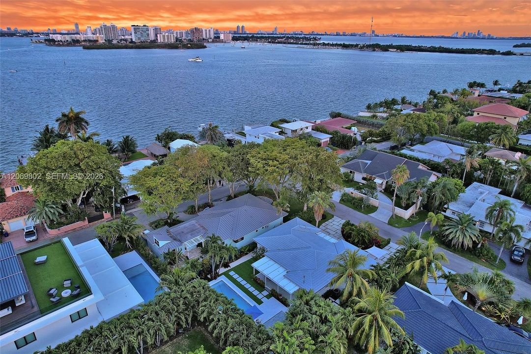 For Rent: $9,000 (3 beds, 2 baths, 1775 Square Feet)