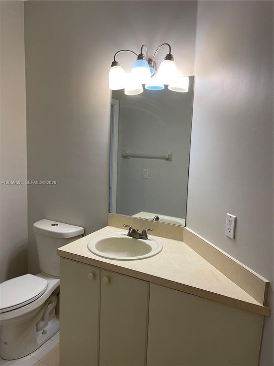 В аренду: $3,800 (3 спален, 2 ванн, 1485 Квадратных фут)