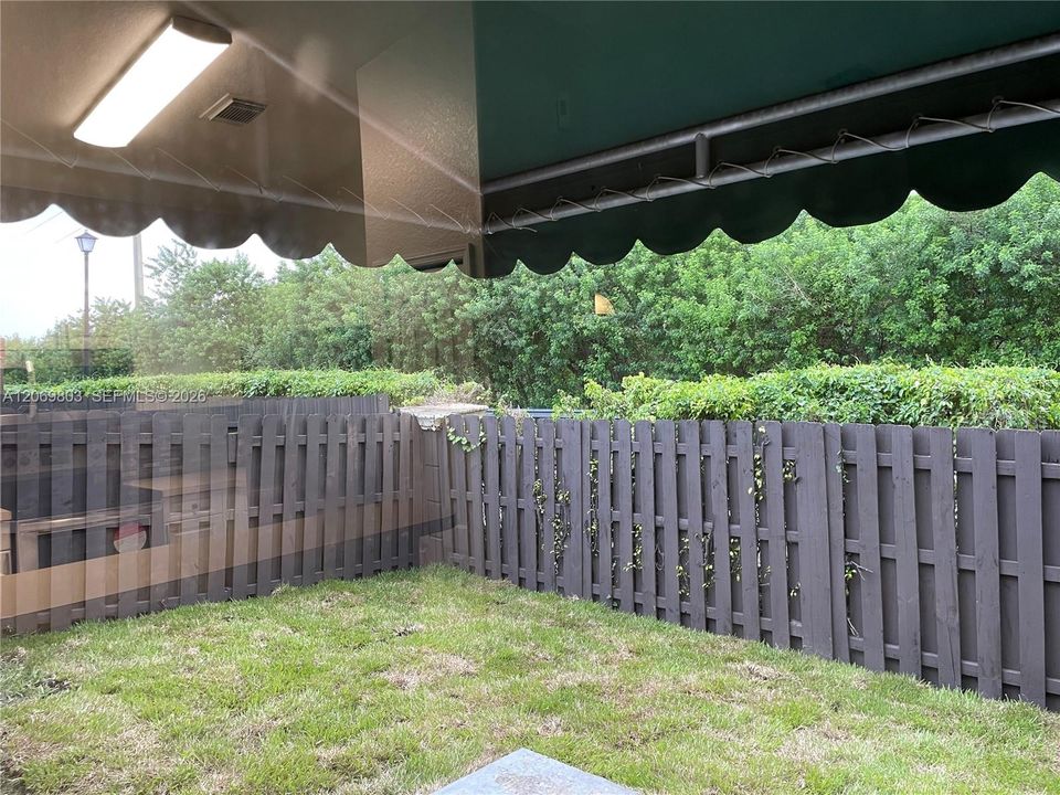 В аренду: $3,800 (3 спален, 2 ванн, 1485 Квадратных фут)