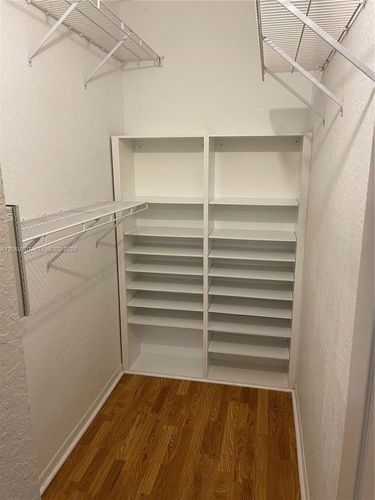 В аренду: $3,000 (3 спален, 2 ванн, 1370 Квадратных фут)